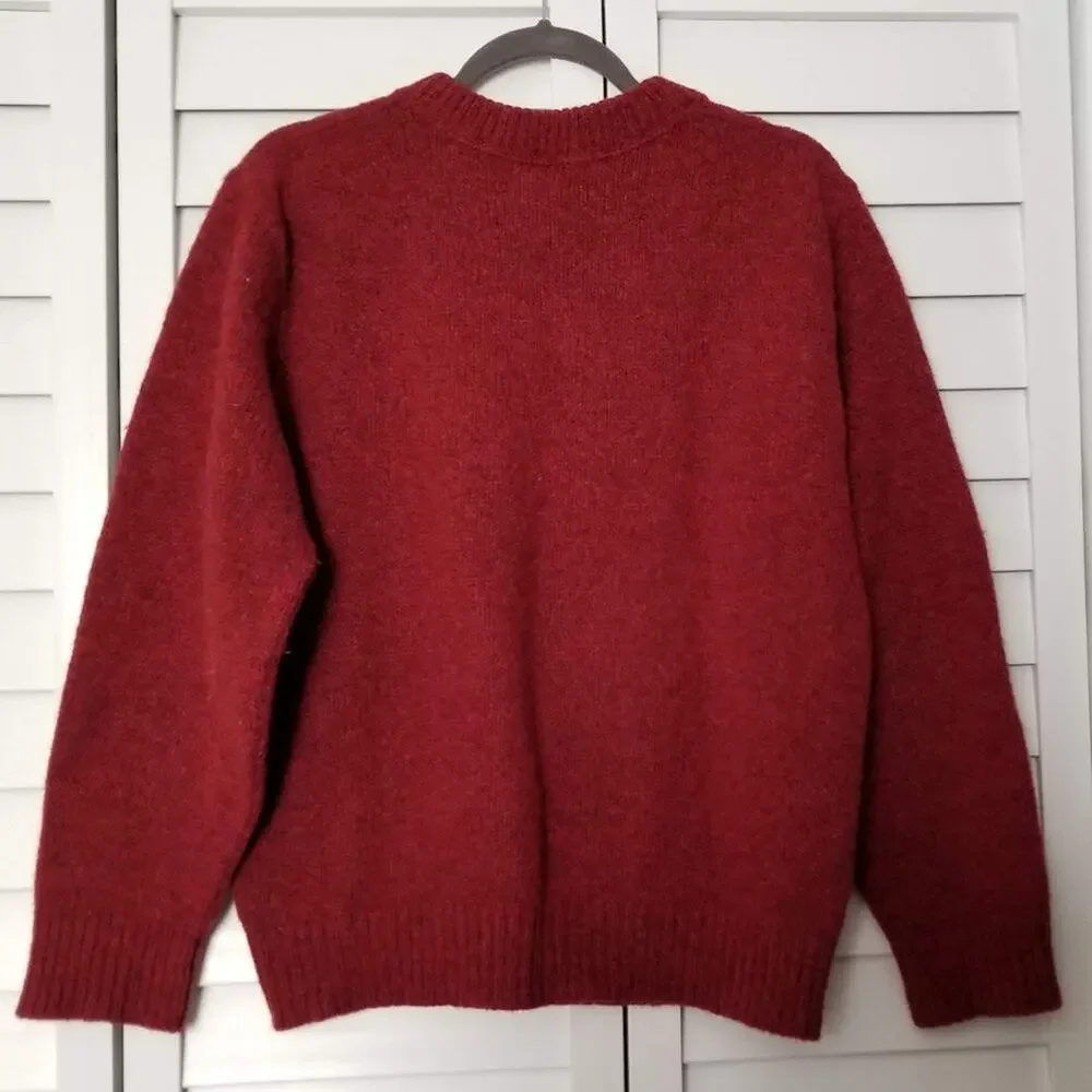 Women's L.L.Bean Sweater Red Crew Neck 85% Wool Size Large Winter Warm! - Picture 2 of 8